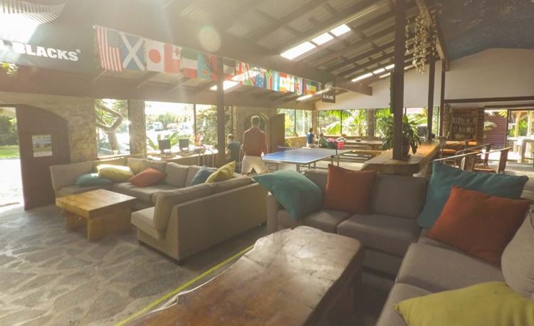 YHA Ahipara lounge area and table tennis