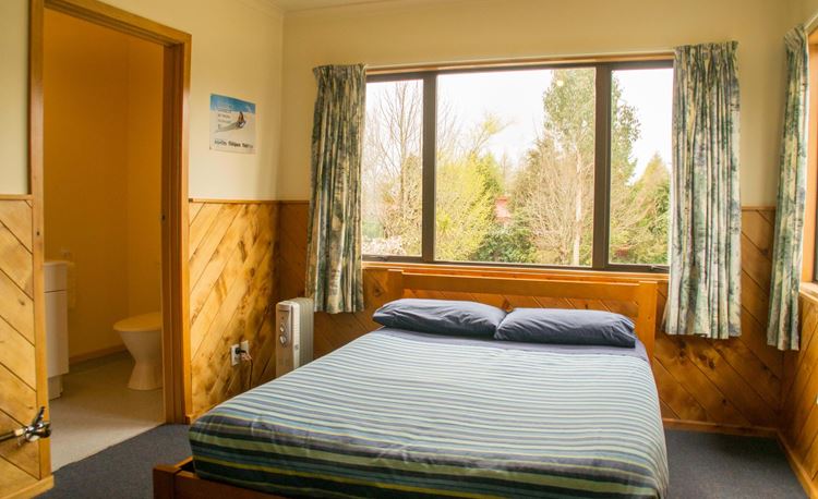 YHA National Park private double ensuite room