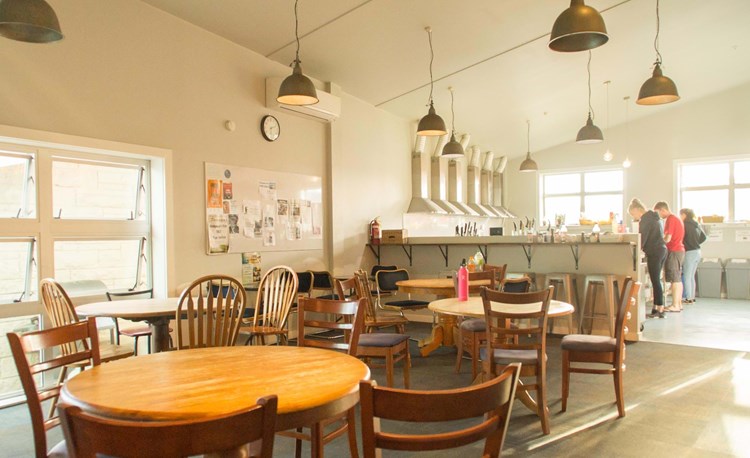 YHA Taupo kitchen and dining area